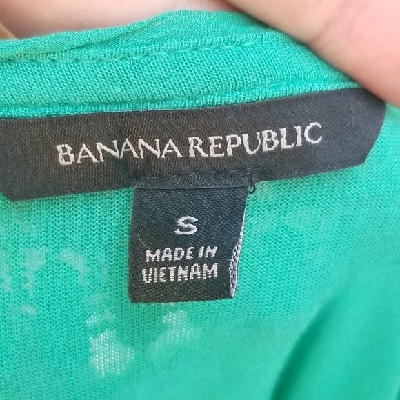 Banana Republic green woven sleeve eyelet overlay short sleeve top small - Picture 3 of 6